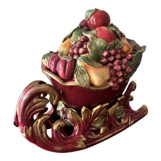 Fitz & Floyd: "Renaissance Santa " Large Santa Sleigh Tureen With Ladle For Sale