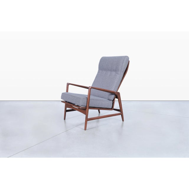 1950s 1950s Danish Modern Walnut Reclining Lounge Chair and Ottoman by Ib Kofod Larsen for Selig For Sale - Image 5 of 12