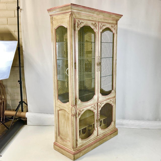 Habersham Furniture 1980s Vintage Louis XV Regency Mediterranean Style Habersham Lighted Display Cabinet Hutch For Sale - Image 4 of 17
