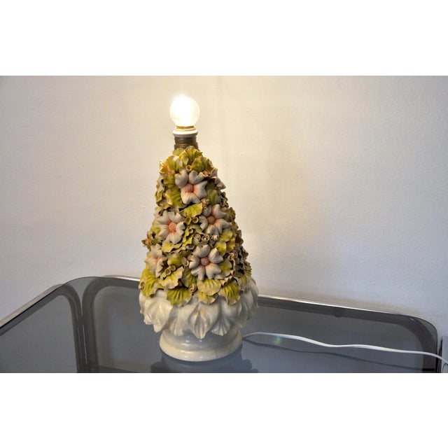 Spanish Floral Manises Table Lamp, 1970s, in Good conditions. Designed 1970 to 1979 European Plug (up to 250V).The wiring...