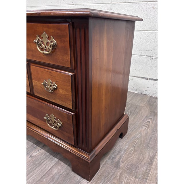 Vintage Broyhill Premier Four Drawer Bachelor’s Chest Nightstand For Sale In Kansas City - Image 6 of 10