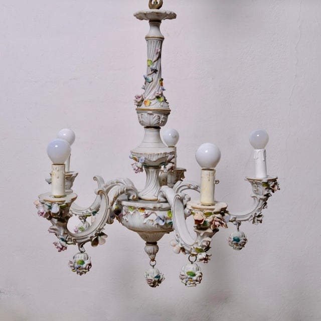 White 5-Arm Capodimonte Chandelier with Floral Decor, 1960s For Sale - Image 8 of 17