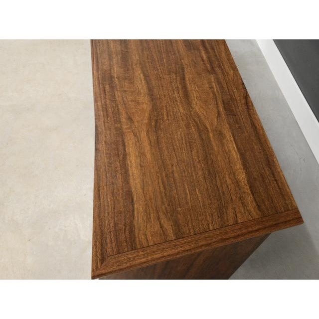 1950s Refinished George Nakashima Walnut and Carpathian Elm Burl 84” Credenza for Widdicomb Model 205 For Sale - Image 12 of 13