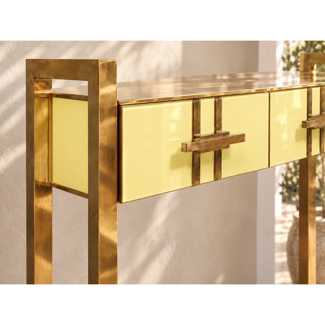 Italian Console Table in Butter Yellow Murano Glass and Brass from Justfurnituress SRL For Sale - Image 6 of 10