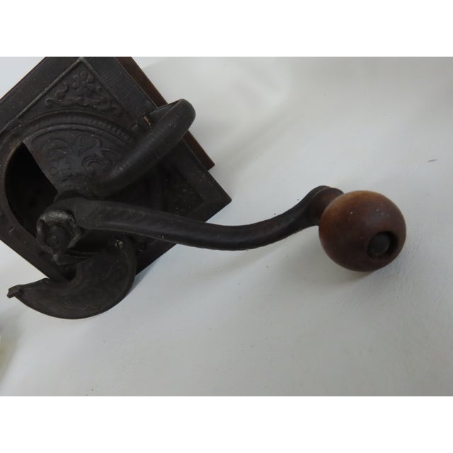 Colonial Wrightsville Hardware Co Wood Cast Iron Coffee Bean Grinder Mill 4672b For Sale - Image 11 of 18
