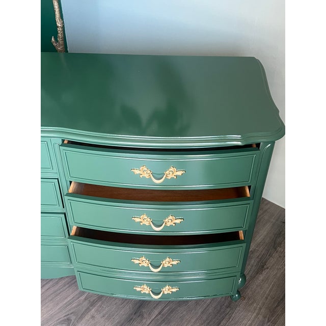 1970’s French Provincial Green Lacquered Dresser of Nine Drawers For Sale - Image 12 of 14