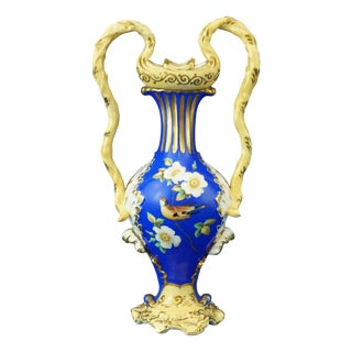 19th Century English Rococo Porcelain Vase attributed to the Coalport Factory, Derby, England For Sale