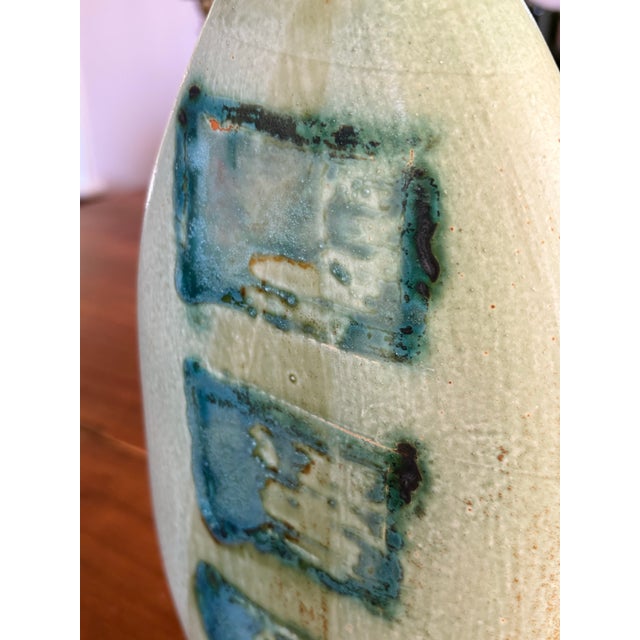 Midcentury Pirjo Nylander Studio Ceramic Vase — Scandinavian Modern Sculptural Form For Sale In San Francisco - Image 6 of 12
