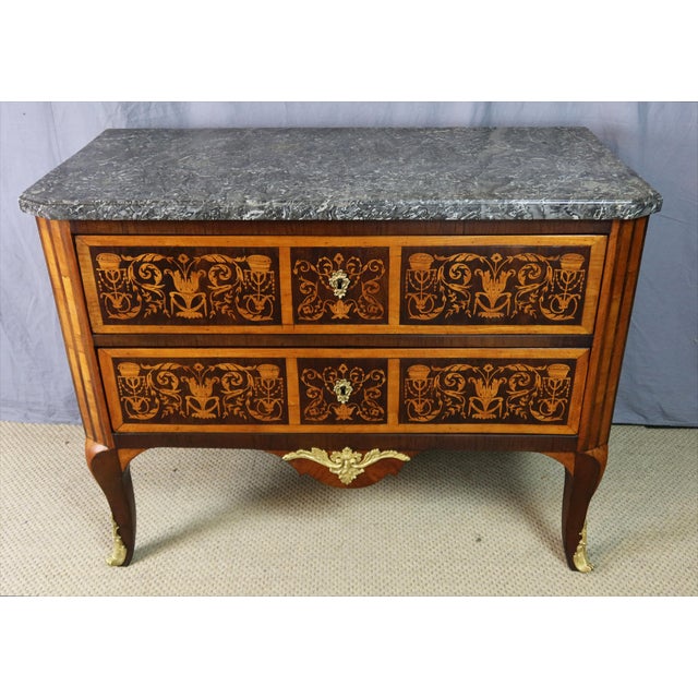 18th Century Chest of Drawers For Sale - Image 13 of 15