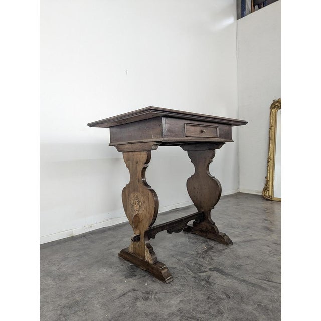 19th Century Italian Table in Marquetry, in Very Good conditions.