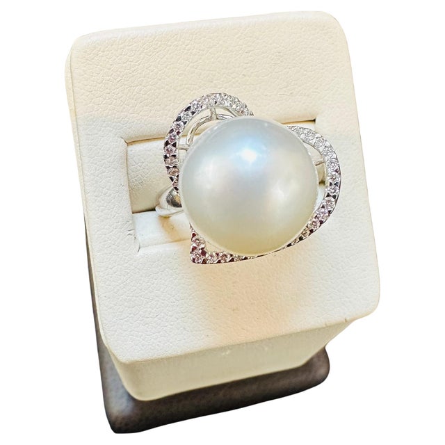 14MM Round White South Sea Pearl & Diamond Heart Ring , 18 K White Gold, Vintage For Sale - Image 15 of 18