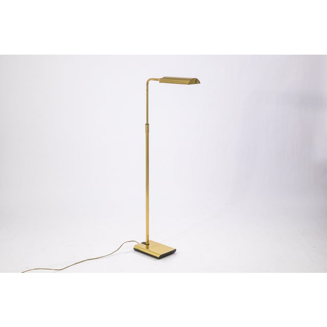 Vintage Koch & Lowy Brass Mid Century Modern Adjustable Reading Floor Lamp For Sale In Detroit - Image 6 of 9