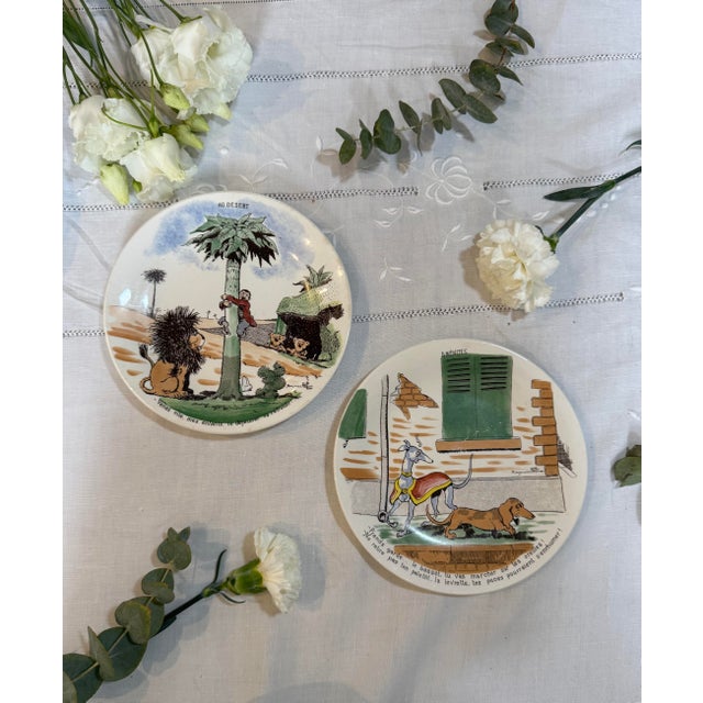 Vintage Sarreguemines Plates, Set of 2 For Sale - Image 5 of 5