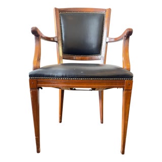 Classic Executive Armchair in Cherry Wood and Leather, 1920 For Sale