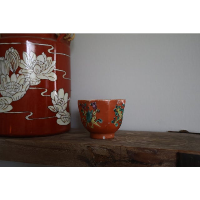 1960s Mid 20th Century Japanese Porcelain Tea Set Hand Painted in Hong Kong - Set for 3 For Sale - Image 5 of 12