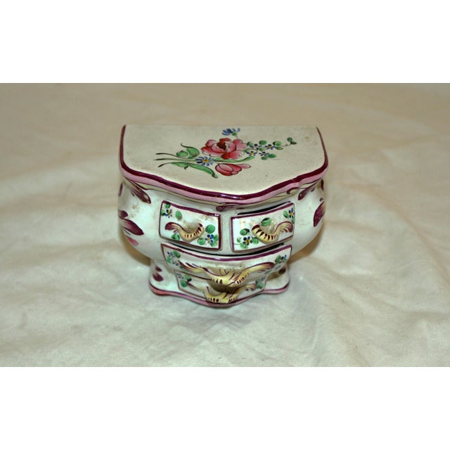 Ceramic Mid-19th Century Miniature Trinket Commode For Sale - Image 7 of 7