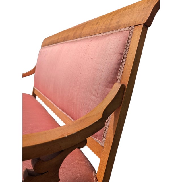 19th Century Neoclassical Empire Revival Rolled Crest Settee in Mauve Silk For Sale - Image 14 of 18