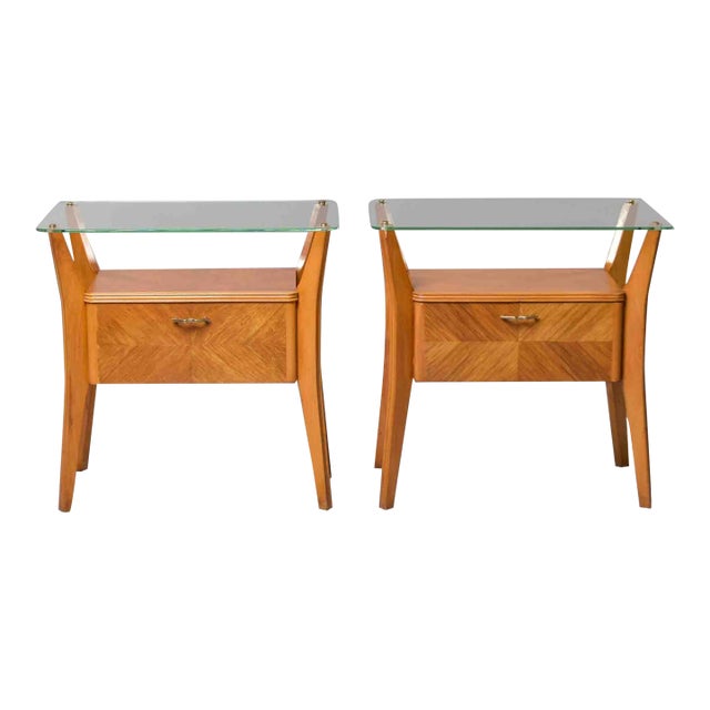 Pair of Italian Mid-Century Blonde Walnut Bedside Tables With Elevated Glass Tops For Sale
