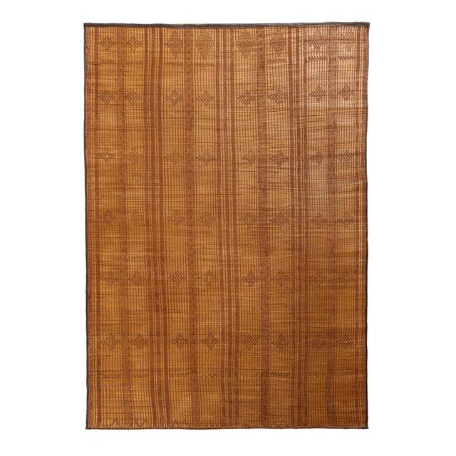 Dimensions: 290×210 cm – 114.2×82.7 in Weaving Technique: Handwoven Age: Vintage Materials: Palm reed and leather
