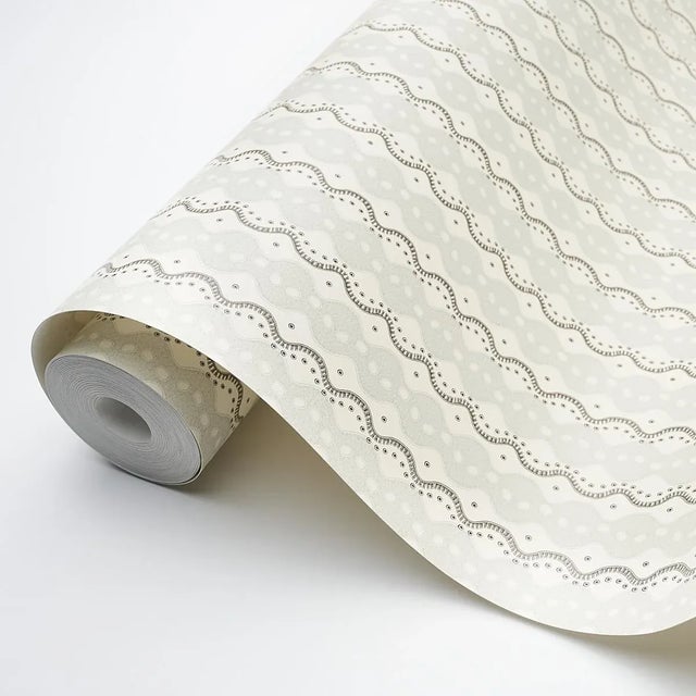 Schumacher Schumacher x Neisha Crosland Centipede Stripe Wallpaper in Pumice For Sale - Image 4 of 5