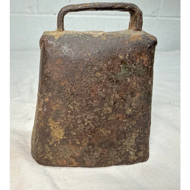 18th Century Early Antique Handmade 18th Century Wrought Iron Riveted Calf Cow Neck Bell For Sale - Image 5 of 6