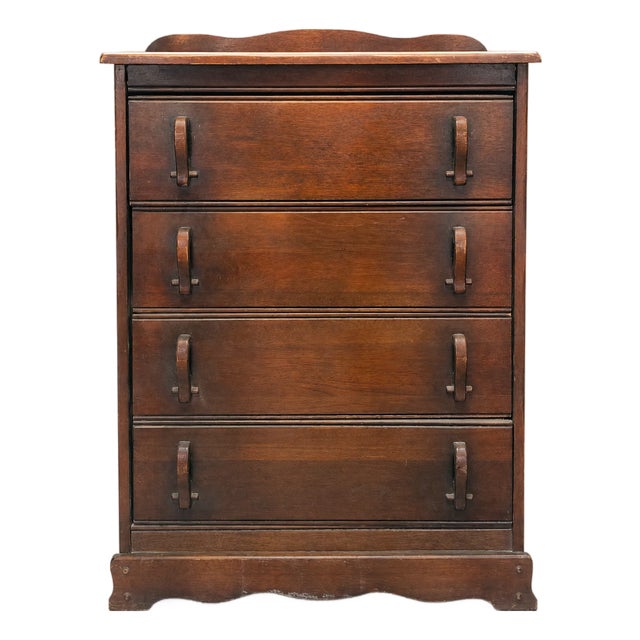 Late 20th Century Colonial Revival Chest of Drawers For Sale