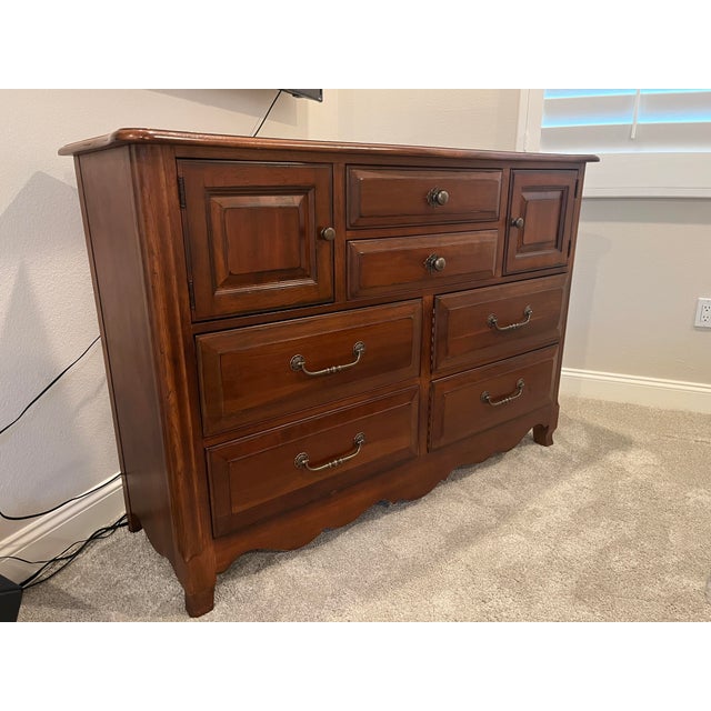 1990s Drexel Heritage French Countryside Cherrywood 6 Drawer