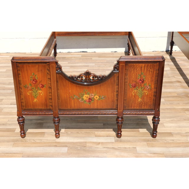 Early 20th Century Pair of Louis XV Style Hand-Painted Twin Bed Frames With Floral Marquetry For Sale In Los Angeles - Image 6 of 18