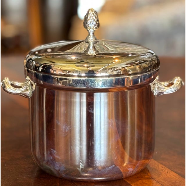 Metal 1980s Silver Plate Lidded Ice Bucket With Side Handles and Acorn Top Handle For Sale - Image 7 of 8
