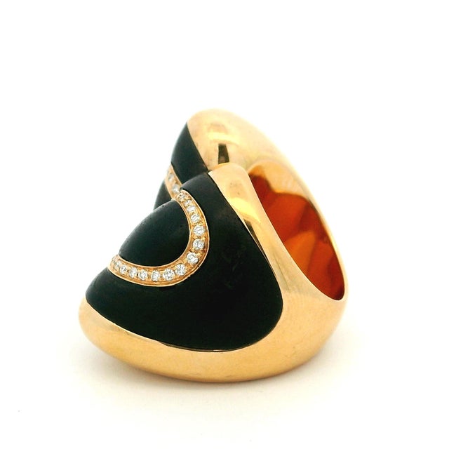 Circa 1990 Italian 18k Gold Ebony Wood and Diamond Statement Ring, Size 7.5 For Sale In Miami - Image 6 of 13