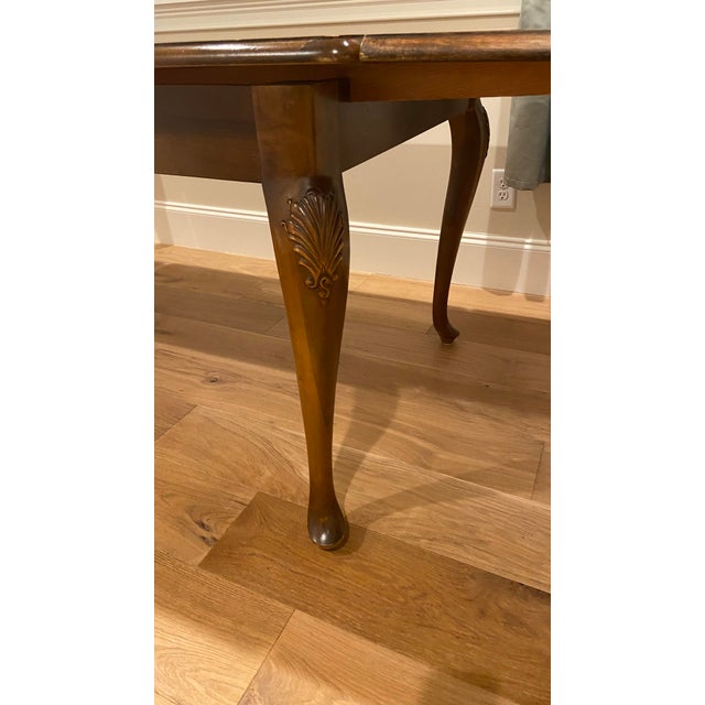 Early 20th Century 19th Century Queen Anne Dining Table For Sale - Image 5 of 9