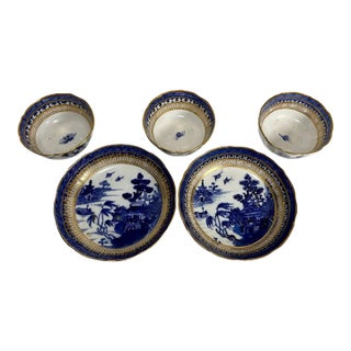 18th Century Chinese Export Blue & White Tea Bowls and Underplates With English Clobbering - Set of 5 For Sale