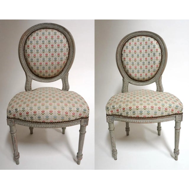 Louis XVI Chairs - a Pair. For Sale - Image 12 of 12
