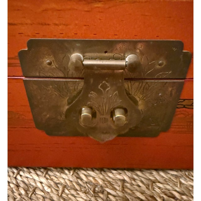 Red Vintage Chinoiserie Cinnabar Box For Sale - Image 8 of 12