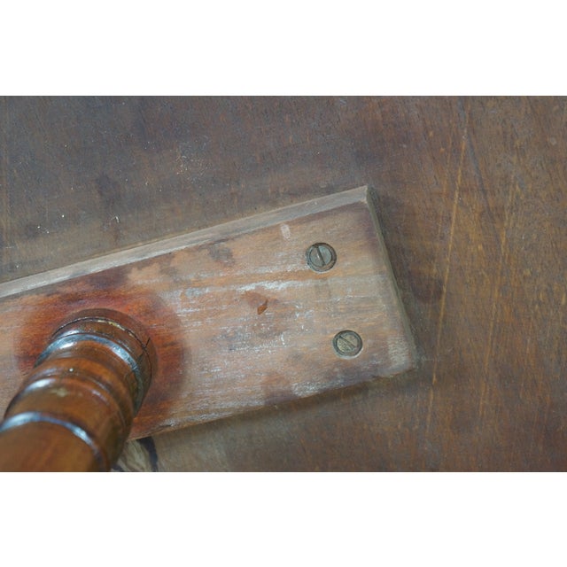 Vintage Georgian Style Round Mahogany Piecrust Pedestal Table Sculpture Stand For Sale - Image 16 of 18