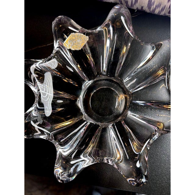 Vannes-Le-Châtel Cristalleries French Clear Crystal Centerpiece For Sale - Image 13 of 18
