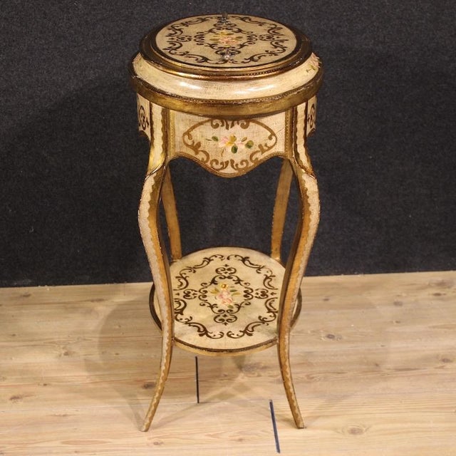 20th Century Tuscan Lacquered Gilded and Painted Side Table, 1950 For Sale - Image 3 of 13