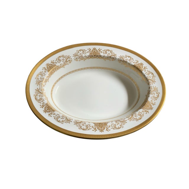 1970s Aynsley Imperial Gold Fine Bone China Estate Collection 130 Pc for 12 Teapot Coffee Pot Platters Staffordshire For Sale - Image 12 of 12