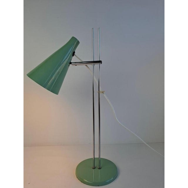 1970s Mid-Century Modern Table Lamp in Green Metal and Chrome by Josef Hůrka for Lidokov, 1970s For Sale - Image 5 of 18