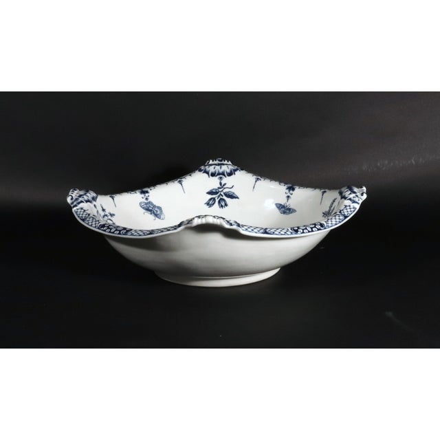First Period Worcester Porcelain Pine Cone Pattern Shaped Basin For Sale - Image 14 of 15