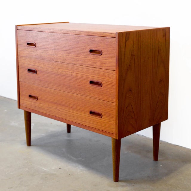 Mid-Century Modern Danish Teak Chest of 3 Drawers / Low Dresser For Sale - Image 3 of 12