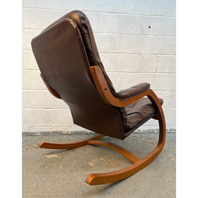 Mid 20th Century Vintage Bentwood and Leather Rocking Chair For Sale - Image 5 of 12