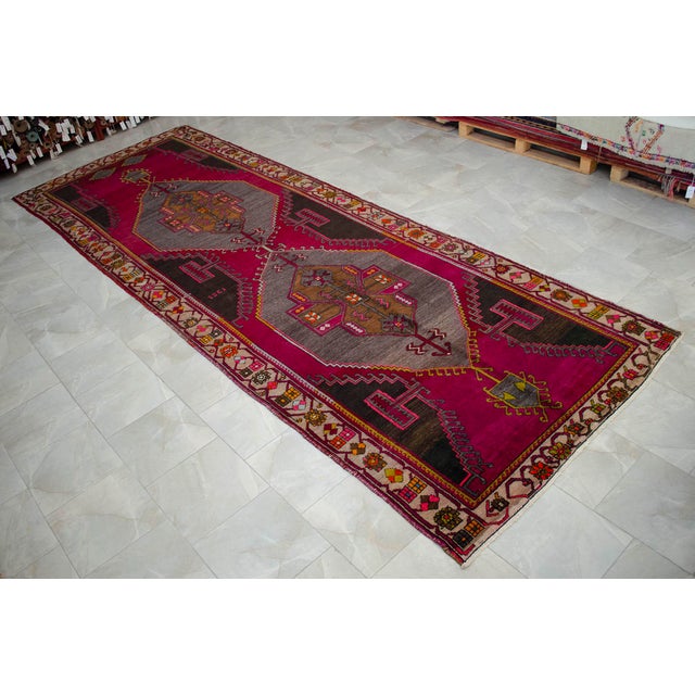 Vintage Hand Knotted Turkish Area Rug Large Runner Rug Gallerie Rug- 5′9″ X 16′3″ For Sale - Image 17 of 17