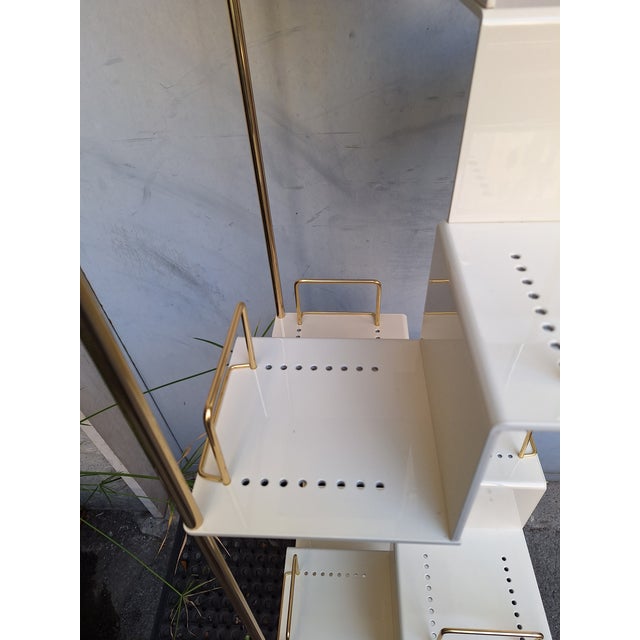 Revolving Pagoda Style Model Bookcase in Brass and Lacquered Iron with Bookends from Fedele Papagni, 1990s For Sale - Image 13 of 18