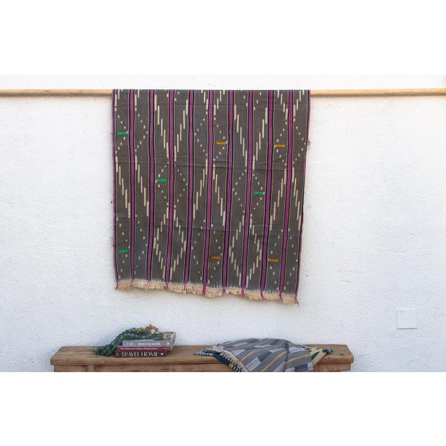 Hand-woven by master weavers of the Baoulé people in the Côte d’Ivoire, West Africa, these vintage textiles are celebrated...