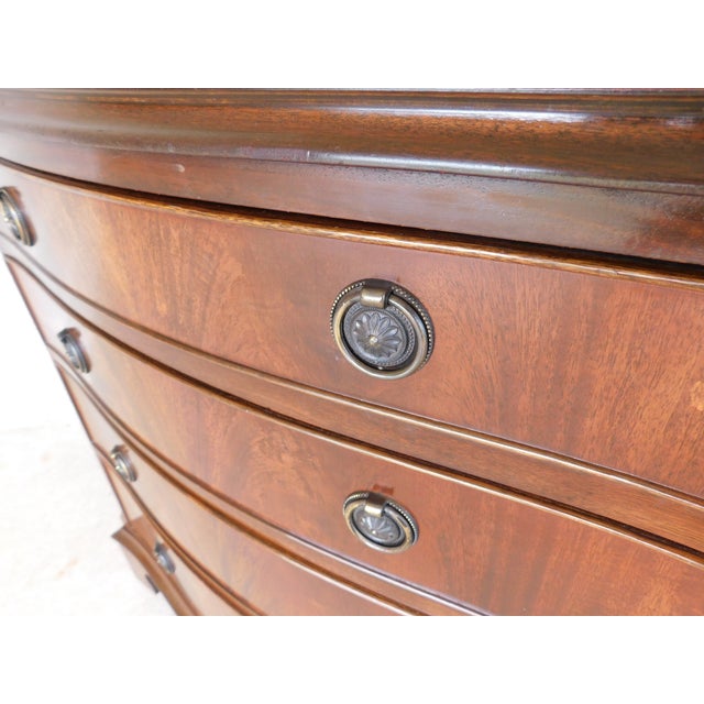 Mid 20th Century Vintage Mahogany Georgian III Style Bow Front Chest 28.5w For Sale - Image 5 of 14