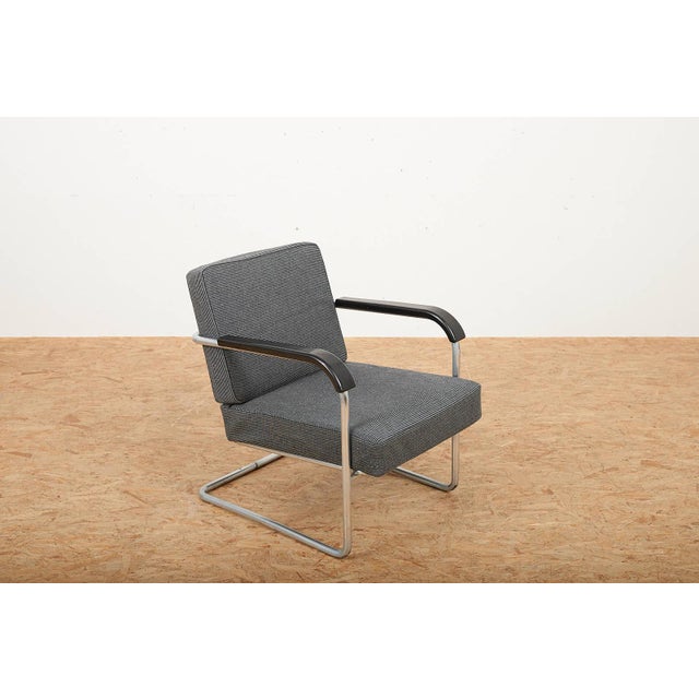 Model 1435 Cantilever Chair in Chrome-Plated Tubular Steel, 1930 For Sale - Image 4 of 13