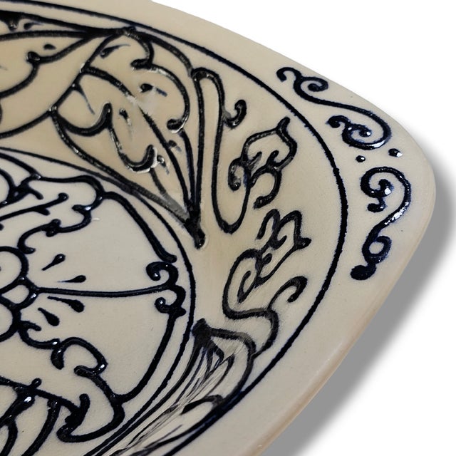 Late 20th Century Signed American Studio Pottery Floral Oval Serving Platter For Sale - Image 14 of 18