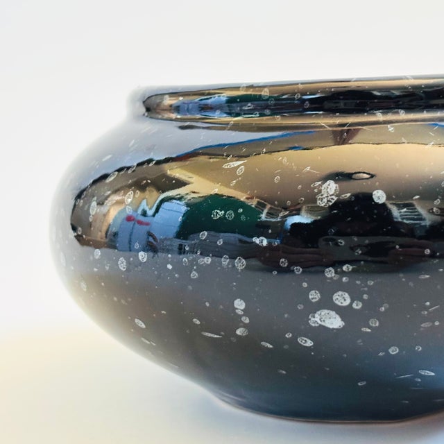 Mid Century Speckled Black Planter Bowl or Vase For Sale In San Francisco - Image 6 of 8