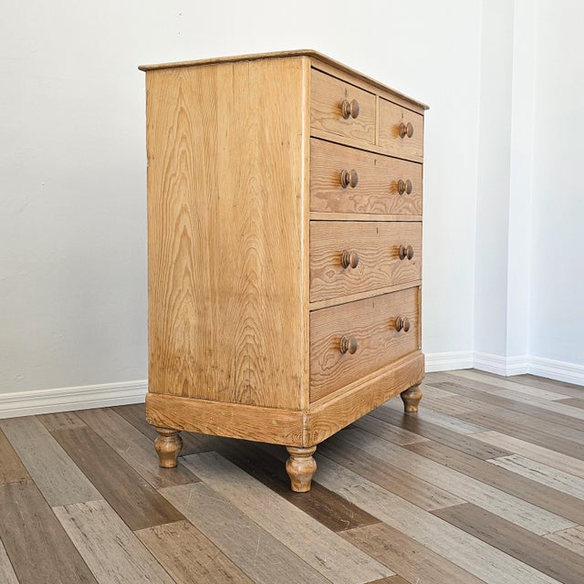 English Antique English Pine Dresser - Circa 1880 For Sale - Image 3 of 14